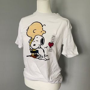 New with tags peanuts shirt